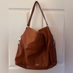 Thirty-One Fashion Games (cognac woods pebble)